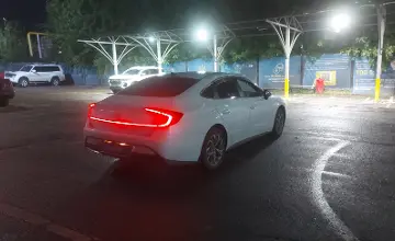 Hyundai Sonata 2022 года за 7 700 000 тг. в Алматы фото 3