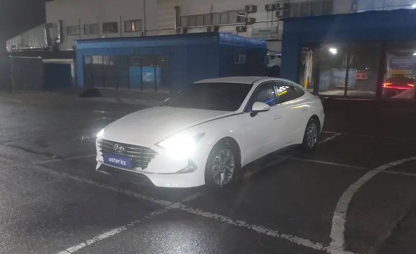 Hyundai Sonata 2022 года за 7 700 000 тг. в Алматы