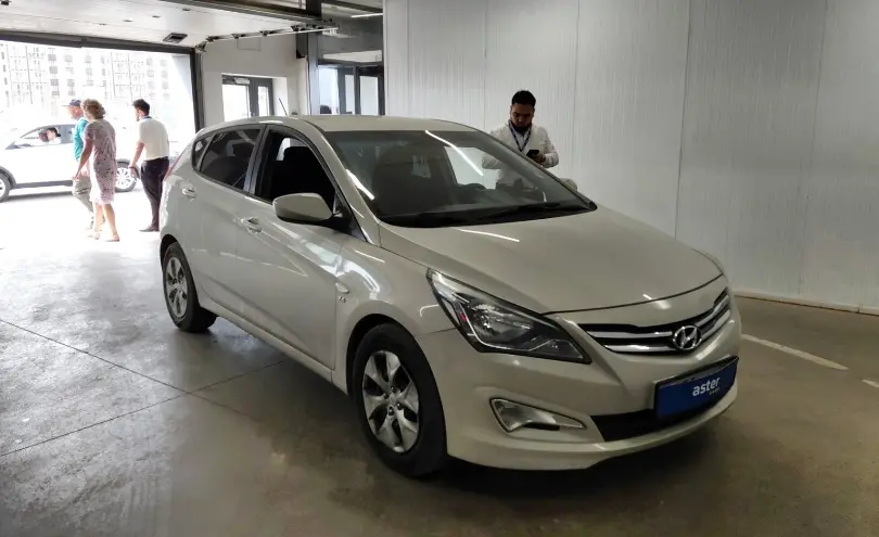 Hyundai Solaris 2014 года за 5 000 000 тг. в Астана фото 2