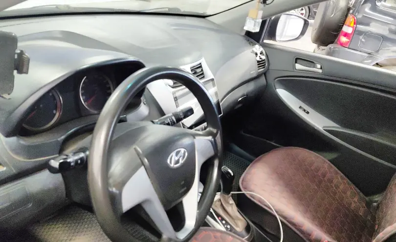 Hyundai Solaris 2014 года за 5 000 000 тг. в Астана фото 5