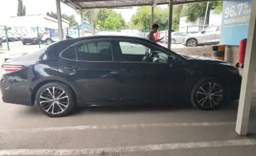 Toyota Camry 2019 года за 8 200 000 тг. в Алматы фото 4