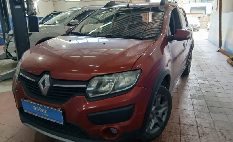 Renault Sandero 2015 года за 3 000 000 тг. в Астана