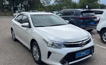 Toyota Camry 2015 года за 10 500 000 тг. в Актобе фото 3