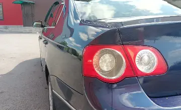 Volkswagen Passat 2006 года за 3 000 000 тг. в Экибастуз фото 4