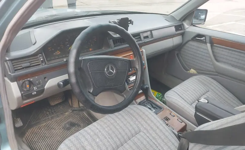 Mercedes-Benz W124 1991 года за 1 000 000 тг. в Алматы фото 5