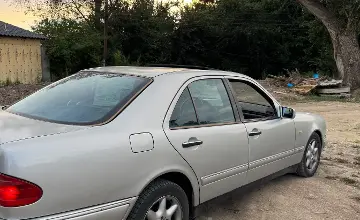 Mercedes-Benz E-Класс 1997 года за 2 500 000 тг. в Алматы фото 4