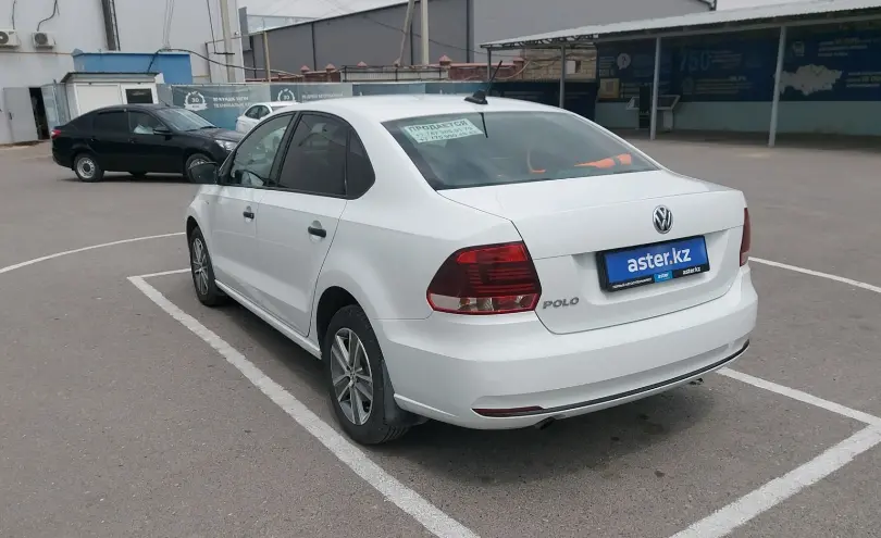 Volkswagen Polo 2018 года за 6 000 000 тг. в Шымкент фото 4