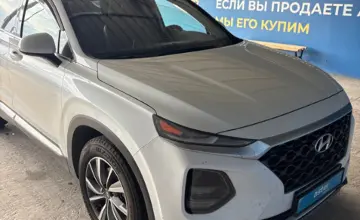 Hyundai Santa Fe 2018 года за 9 900 000 тг. в Алматы фото 3