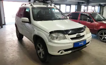 Chevrolet Niva 2014 года за 3 000 000 тг. в Астана фото 2