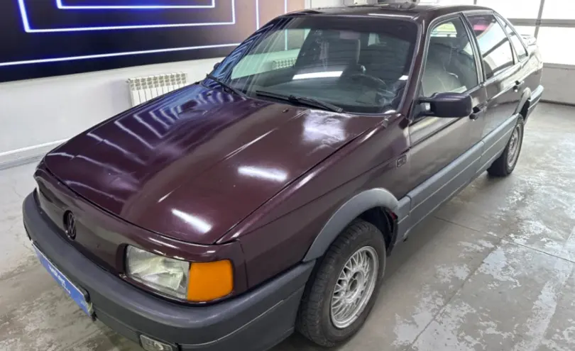 Volkswagen Passat 1990 года за 600 000 тг. в Павлодар
