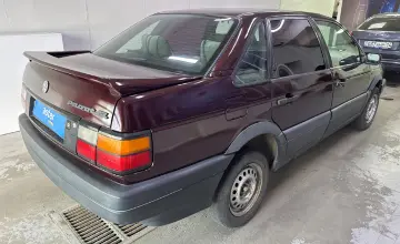 Volkswagen Passat 1990 года за 600 000 тг. в Павлодар