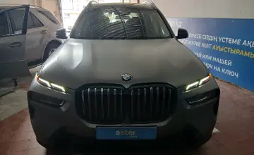 BMW X7 2023 года за 55 000 000 тг. в Астана фото 2