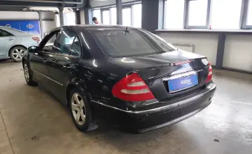 Mercedes-Benz E-Класс 2004 года за 3 000 000 тг. в Астана фото 4