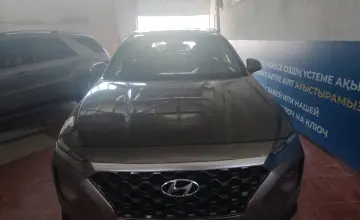 Hyundai Santa Fe 2019 года за 10 700 000 тг. в Астана фото 2