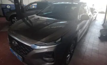 Hyundai Santa Fe 2019 года за 10 700 000 тг. в Астана фото 1