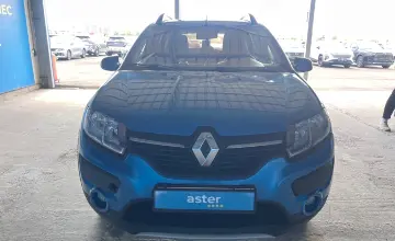 Renault Sandero 2015 года за 4 000 000 тг. в Алматы фото 2