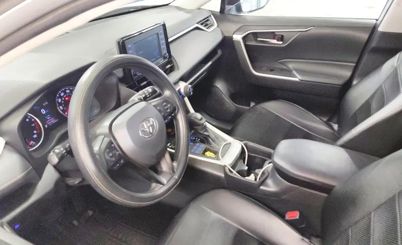 Toyota RAV4 2021 года за 15 000 000 тг. в Астана фото 5