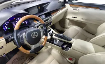 Lexus ES 2017 года за 10 000 000 тг. в Астана фото 5