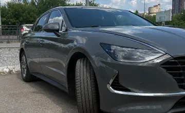 Hyundai Sonata 2020 года за 8 500 000 тг. в Караганда фото 2