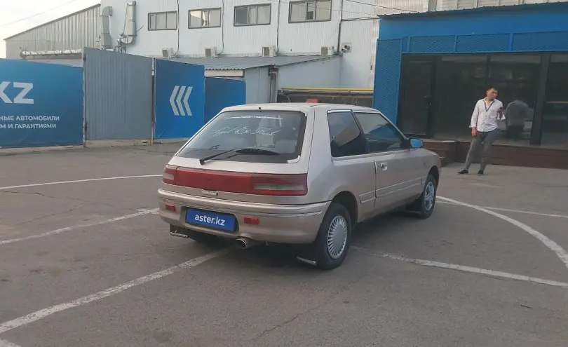 Mazda 323 1991 года за 800 000 тг. в Алматы фото 3