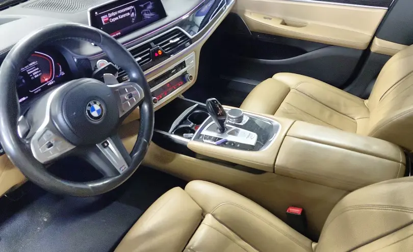 BMW 7 серии 2019 года за 27 000 000 тг. в Астана фото 5