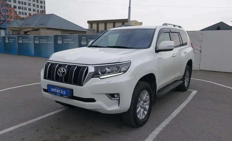 Toyota Land Cruiser Prado 2017 года за 23 500 000 тг. в Шымкент