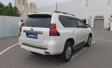 Toyota Land Cruiser Prado 2017 года за 23 500 000 тг. в Шымкент фото 3