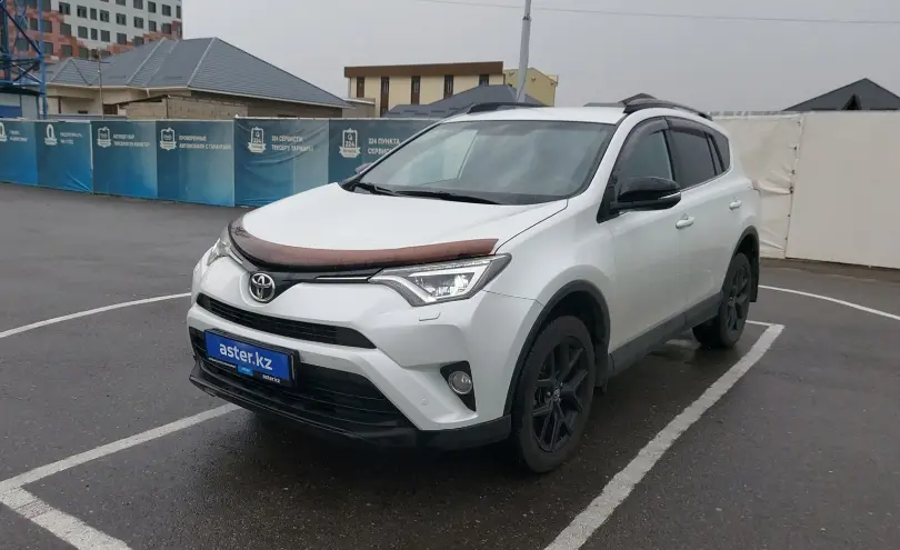Toyota RAV4 2019 года за 13 500 000 тг. в Шымкент
