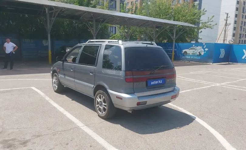 Mitsubishi Space Wagon 1993 года за 1 500 000 тг. в Алматы фото 4
