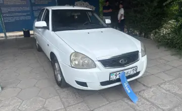LADA (ВАЗ) Priora 2014 года за 1 500 000 тг. в Талдыкорган фото 3