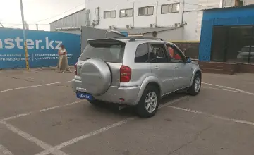 Toyota RAV4 2004 года за 4 900 000 тг. в Алматы фото 3