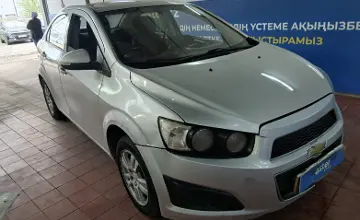 Chevrolet Cobalt 2014 года за 2 500 000 тг. в Астана фото 3