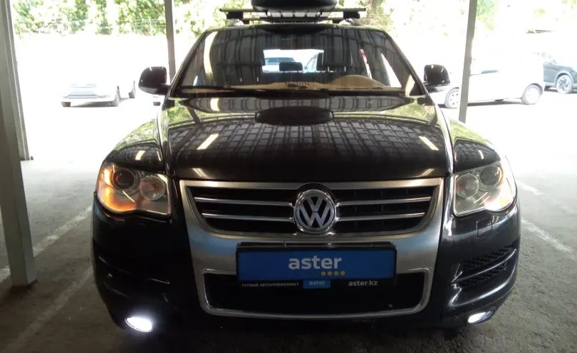Volkswagen Touareg 2007 года за 6 200 000 тг. в Алматы фото 2
