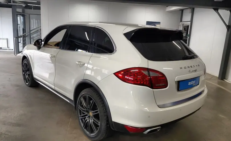 Porsche Cayenne 2010 года за 13 500 000 тг. в Астана фото 4