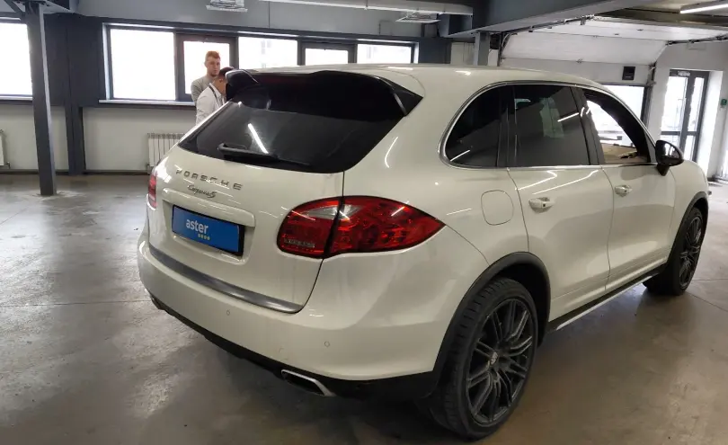 Porsche Cayenne 2010 года за 13 500 000 тг. в Астана фото 3