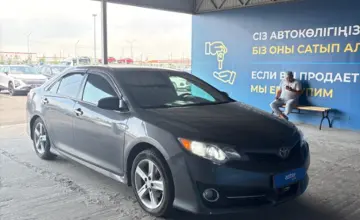 Toyota Camry 2013 года за 7 000 000 тг. в Алматы фото 3