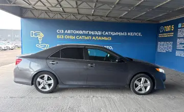 Toyota Camry 2013 года за 7 000 000 тг. в Алматы фото 4