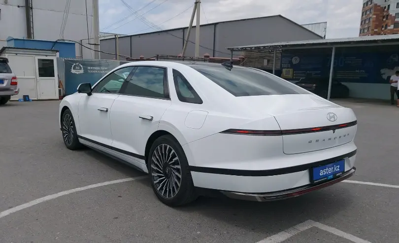 Hyundai Grandeur 2022 года за 19 500 000 тг. в Шымкент фото 4