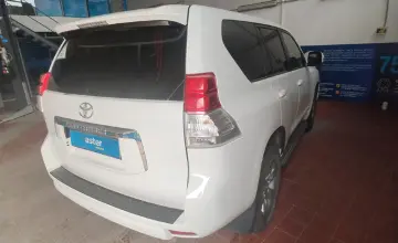 Toyota Land Cruiser Prado 2013 года за 17 000 000 тг. в Астана