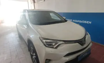 Toyota RAV4 2016 года за 10 000 000 тг. в Астана фото 3