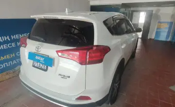 Toyota RAV4 2016 года за 10 000 000 тг. в Астана