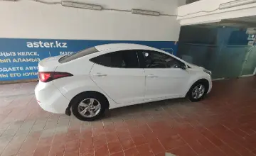 Hyundai Elantra 2015 года за 6 500 000 тг. в Астана фото 4