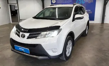 Toyota RAV4 2015 года за 9 200 000 тг. в Астана фото 1