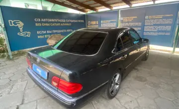 Mercedes-Benz E-Класс 1996 года за 2 000 000 тг. в Талдыкорган