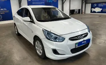 Hyundai Accent 2013 года за 3 000 000 тг. в Астана фото 2