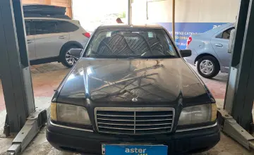 Mercedes-Benz C-Класс 1994 года за 1 500 000 тг. в Астана фото 2