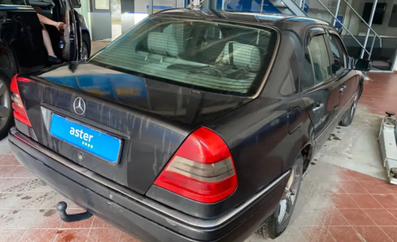 Mercedes-Benz C-Класс 1994 года за 1 500 000 тг. в Астана фото 5