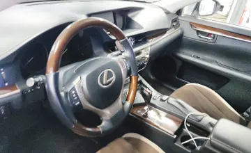 Lexus ES 2013 года за 9 800 000 тг. в Астана фото 5