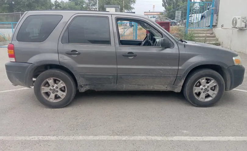 Ford Escape 2005 года за 4 000 000 тг. в Тараз фото 4