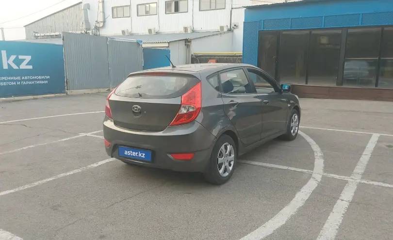 Hyundai Solaris 2011 года за 3 300 000 тг. в Алматы фото 3